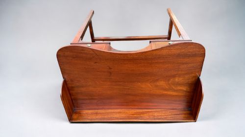 A GEORGE III MAHOGANY INLAID BELFAST DRESSING SIDE TABLE - ADDITIONAL PHOTO 3