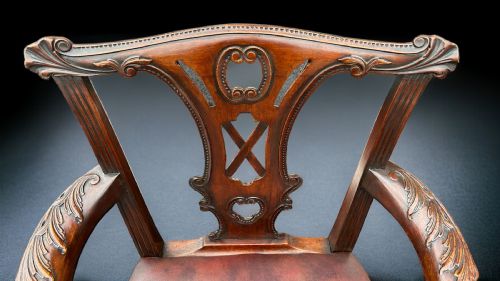 SUPERB PAIR OF IRISH MAHOGANY ARMCHAIRS - ADDITIONAL PHOTO 4