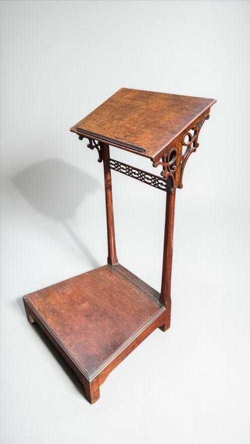 AN RARE 18TH C CHIPPENDALE PERIOD PRIE DIEU