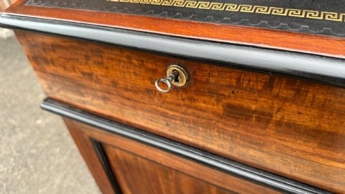 A GILLOWS MAHOGANY EBONISED DAVENPORT - ADDITIONAL PHOTO 8