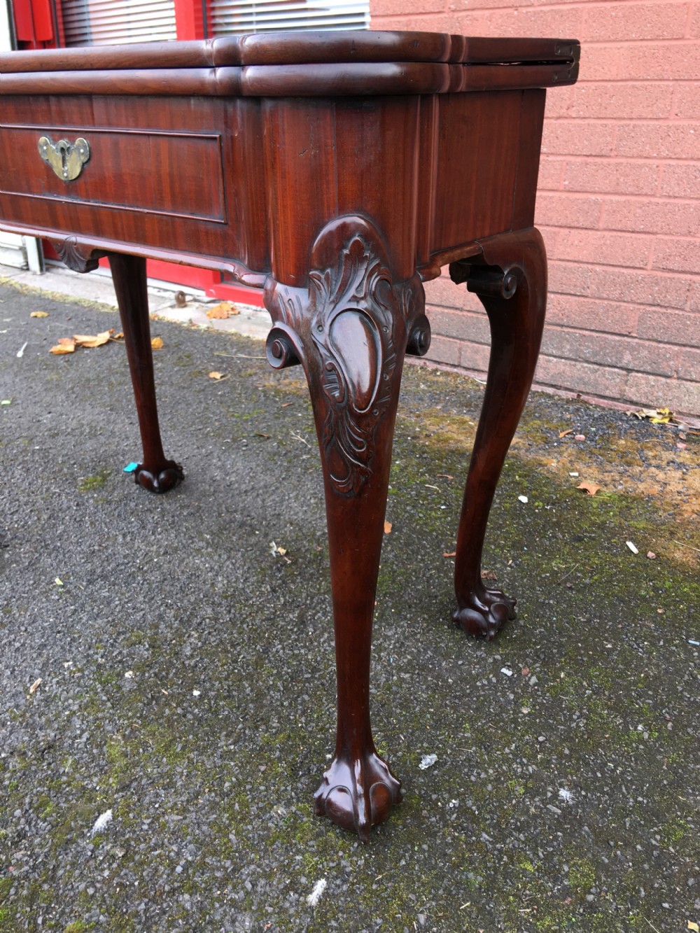 A SUPERB & IMPORTANT IRISH MID 18Th C MAHOGANY CARD OR GAMES TABLE. View VII