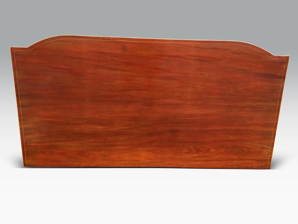 A FINE GEORGE III MAHOGANY & INLAID SIDE TABLE. View III