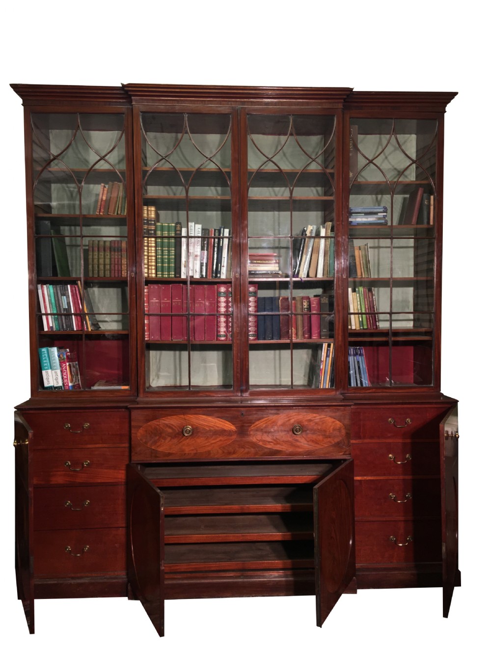 A SUPERB & IMPORTANT GEORGE III MAHOGANY BREAKFRONT SECRETAIRE BOOKCASE OF MAGNIFICENT PROPORTIONS. View V