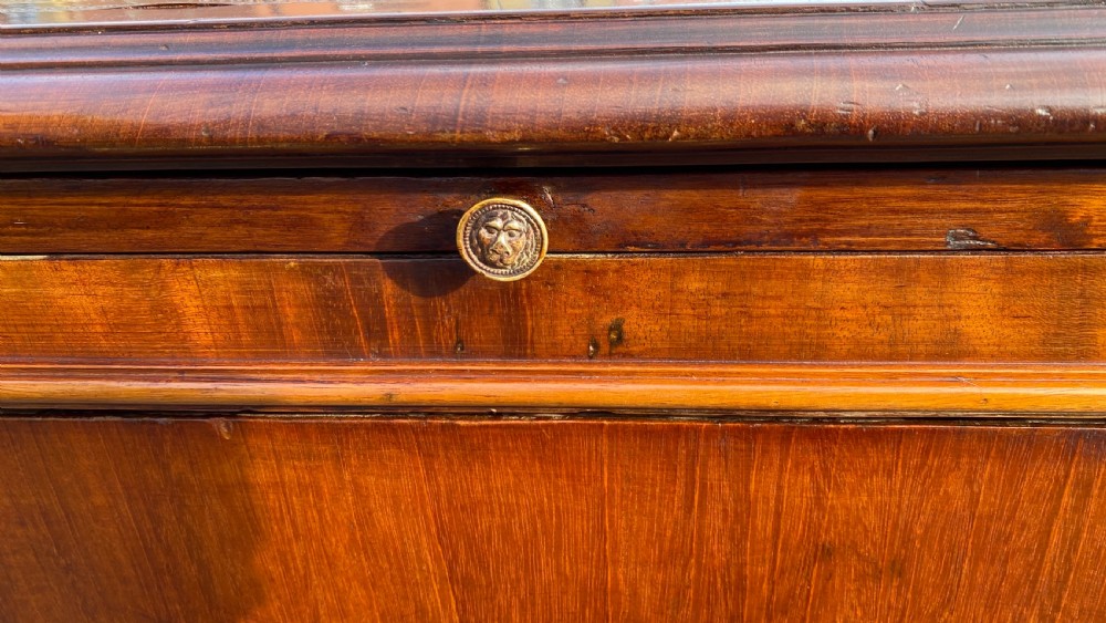 A wonderful quality mid 19th C mahogany partners desk. View VII
