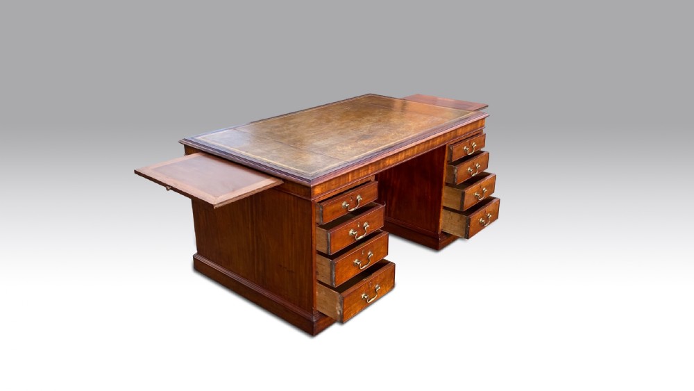 A wonderful quality mid 19th C mahogany partners desk. View X