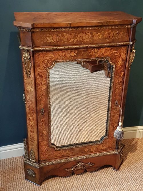 Fine Quality Victorian Inlaid Walnut Mirror Door Side Cabinet