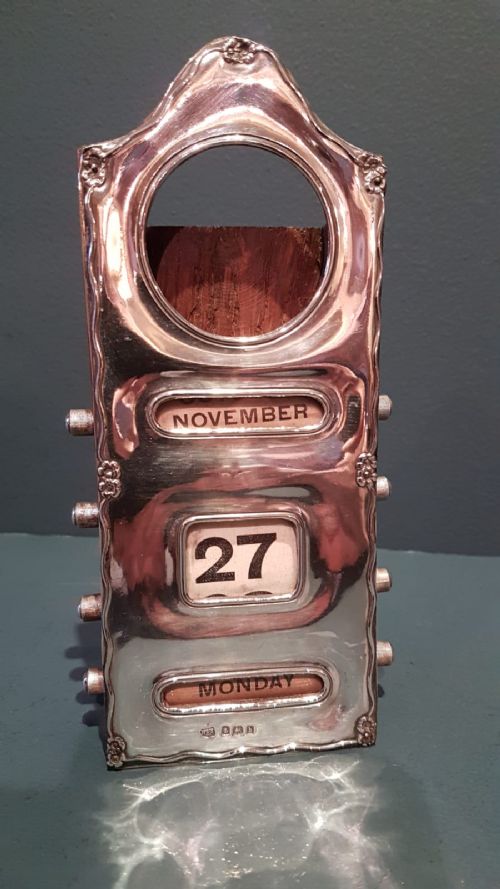 Silver Perpetual Desk Calendar and Pocket Watch Holder