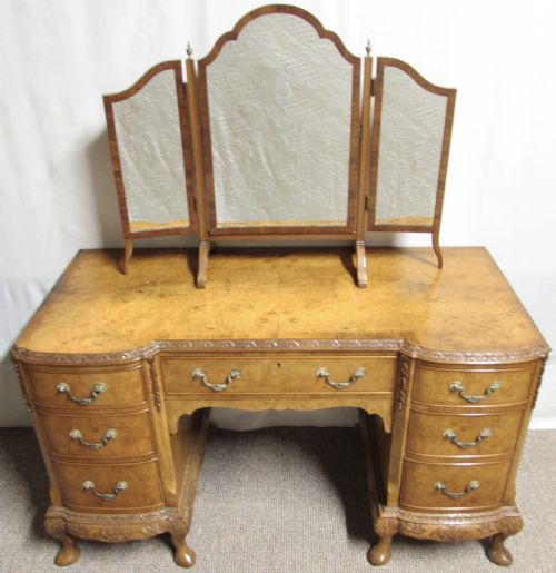 Lovely Burr Walnut Dressing Table