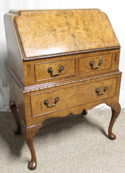 Queen Anne Burr Walnut Bureau Desk