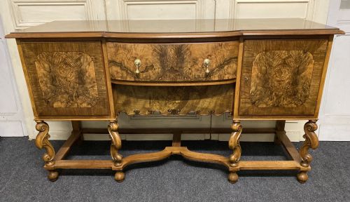 Superb Quality Burr Walnut Sideboard