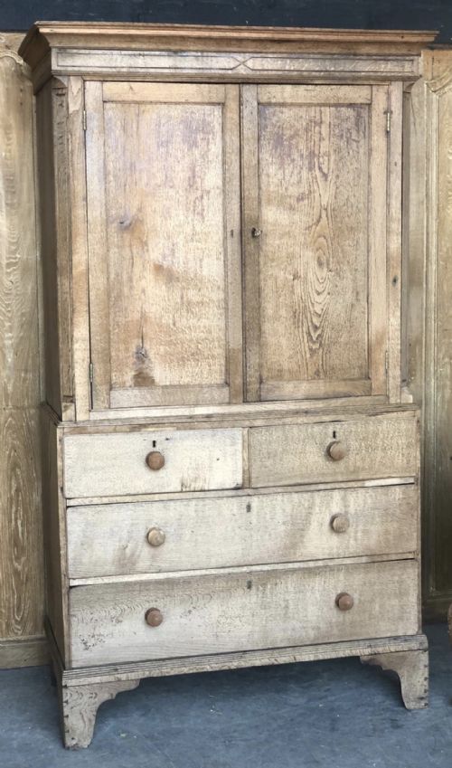 Georgian Welsh Oak Linen Press
