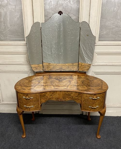 Burr Walnut Kidney Dressing Table