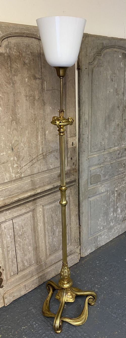 STUNNING QUALITY FRENCH STANDARD LAMP - ADDITIONAL PHOTO 10