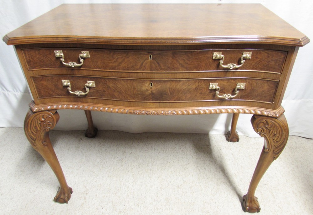 Superb Burr Walnut 2 Drawer Side Table