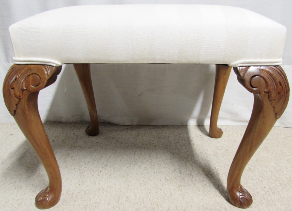 Quality Walnut Queen Anne Stool