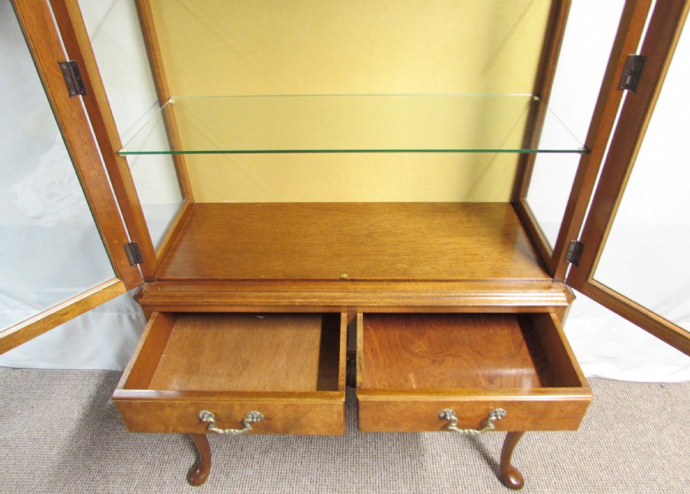 Pretty Burr Walnut Display Cabinet View VII