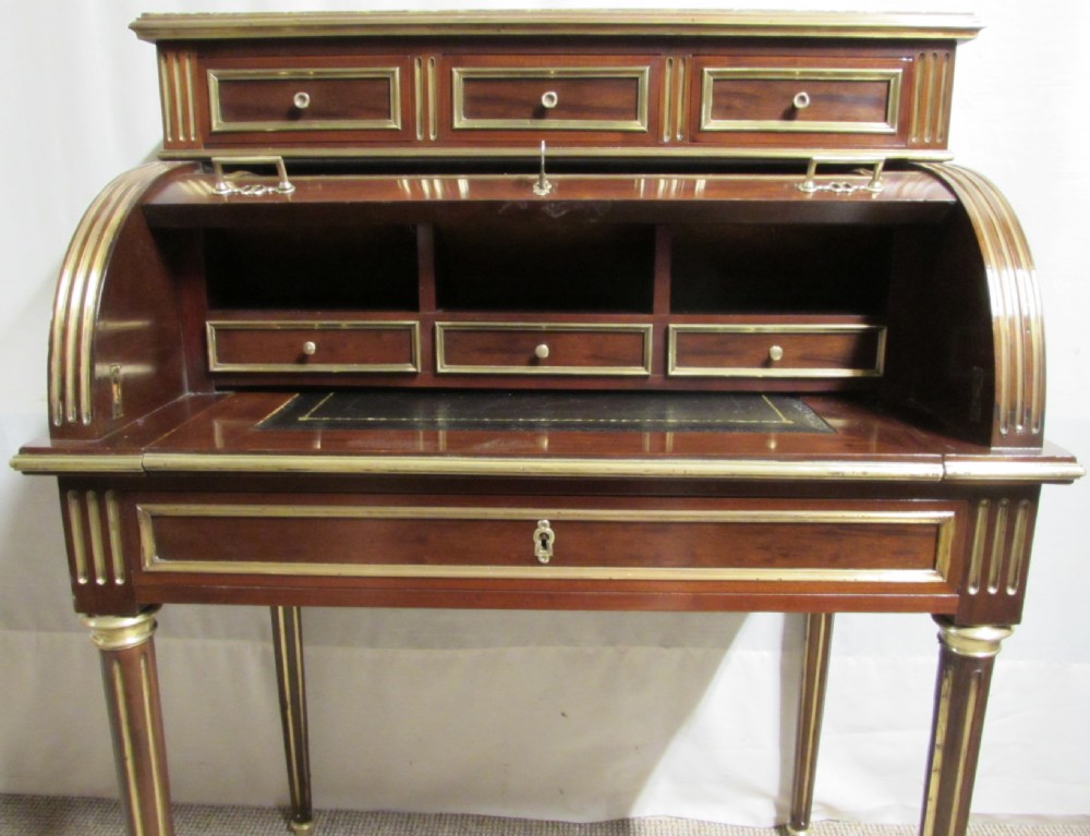 Superb French Ladies Cylinder Desk  View VIII