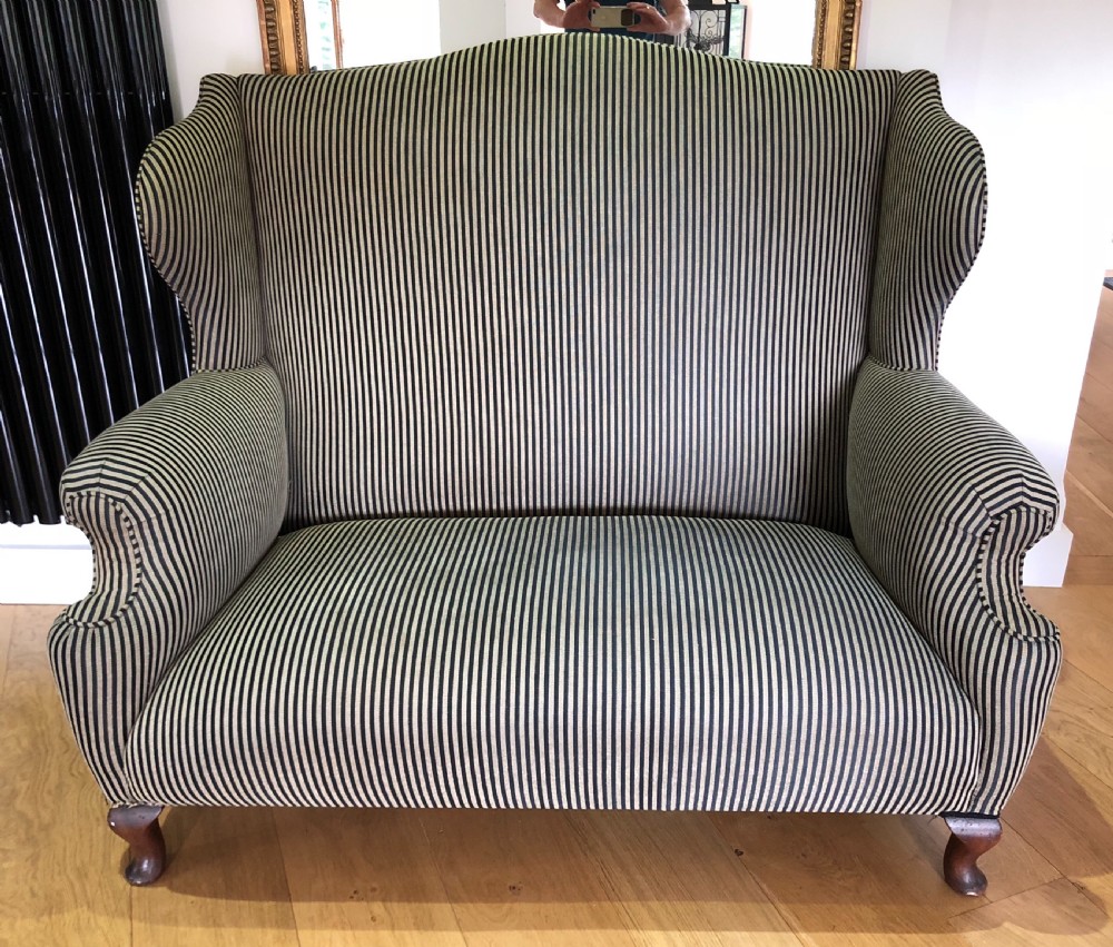 Late Victorian 2 Seater Wing Settee
