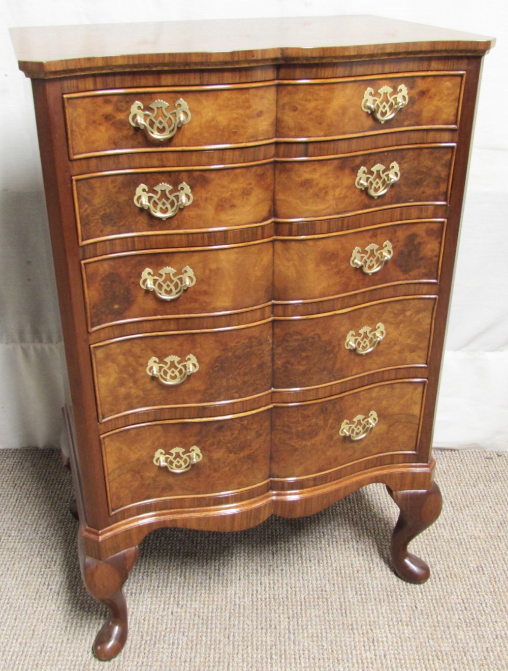 Superior Quality Burr Walnut Chest of Drawers