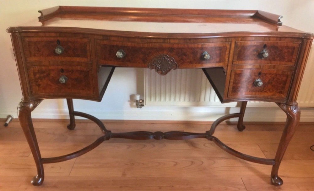 Burr Walnut Queen Anne Serpentine Desk