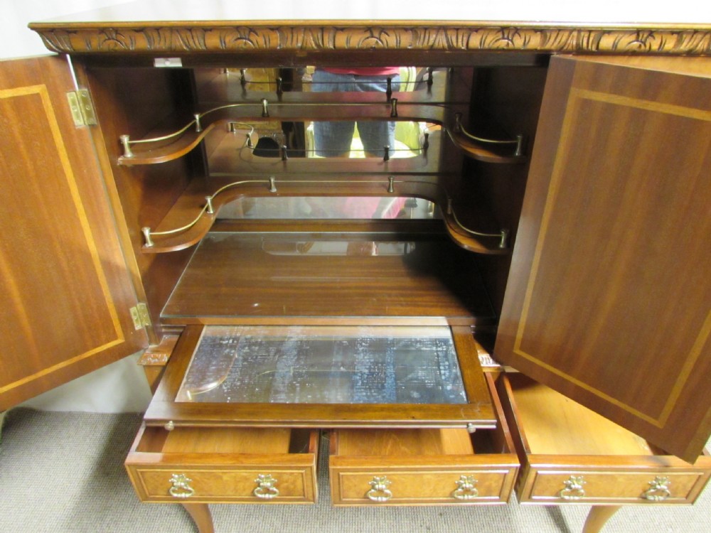 Quality Burr Walnut Cocktail Cabinet View XIII