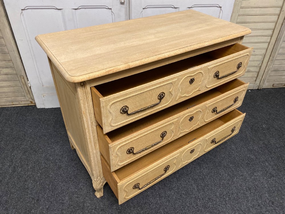 French Oak Bleached Chest of Drawers View XI