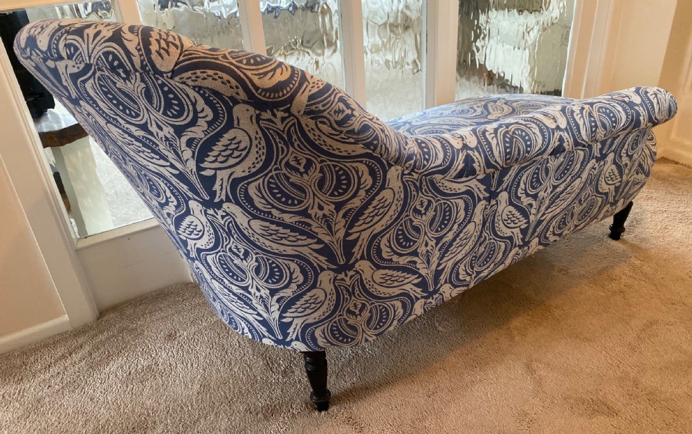 French Chaise Longue Newly Upholstered View XV