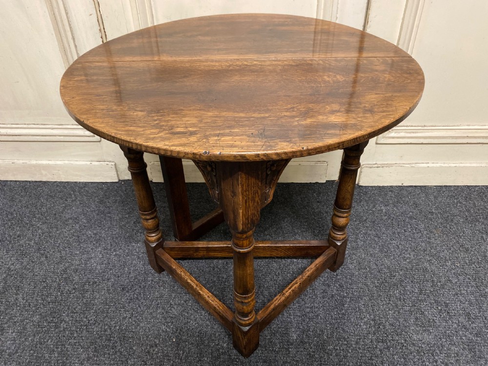 Ipswich Oak Lamp Table View V