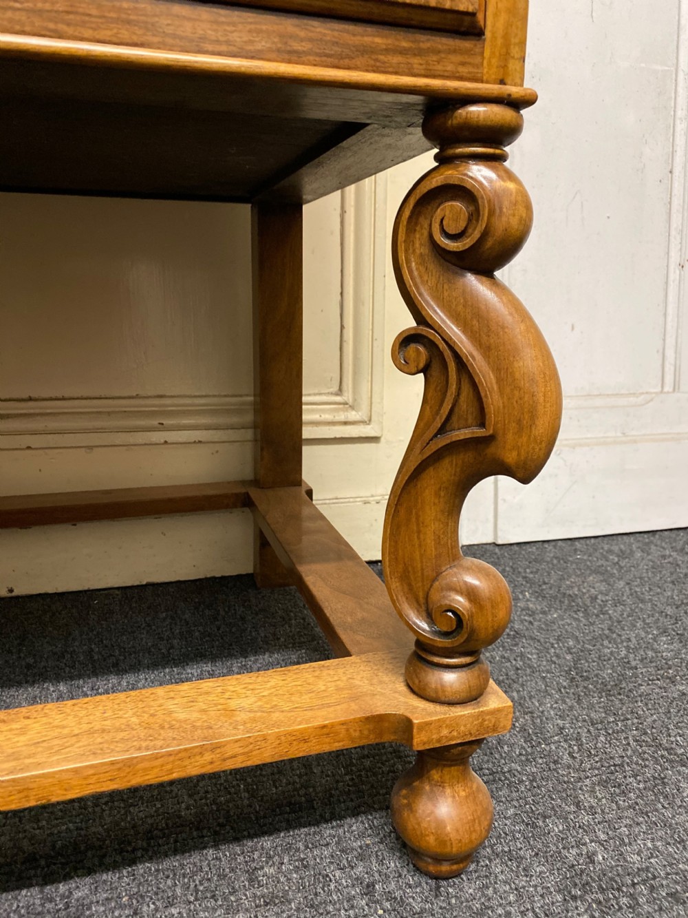 Superb Quality Burr Walnut Sideboard View VI