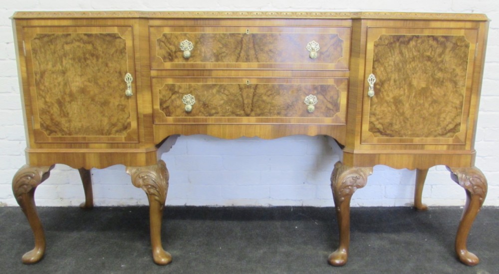 Quality Burr Walnut Sideboard  View IV