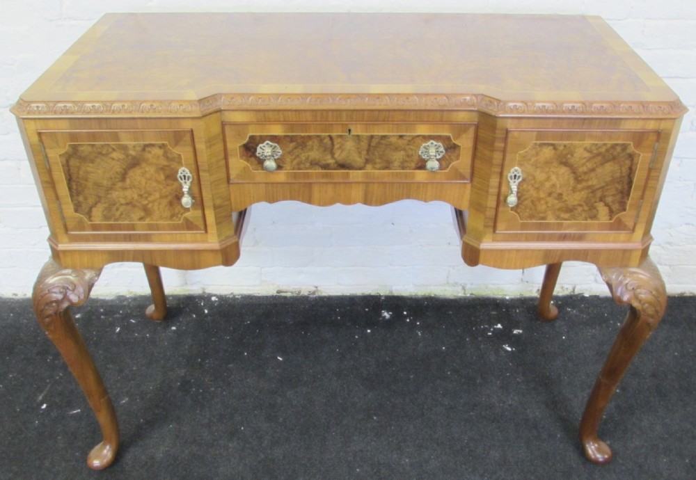 Quality Burr Walnut Serving Table