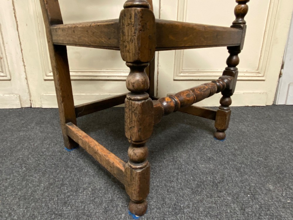 Set 8 (6x2) Ipswich Oak Dining Chairs View XIII