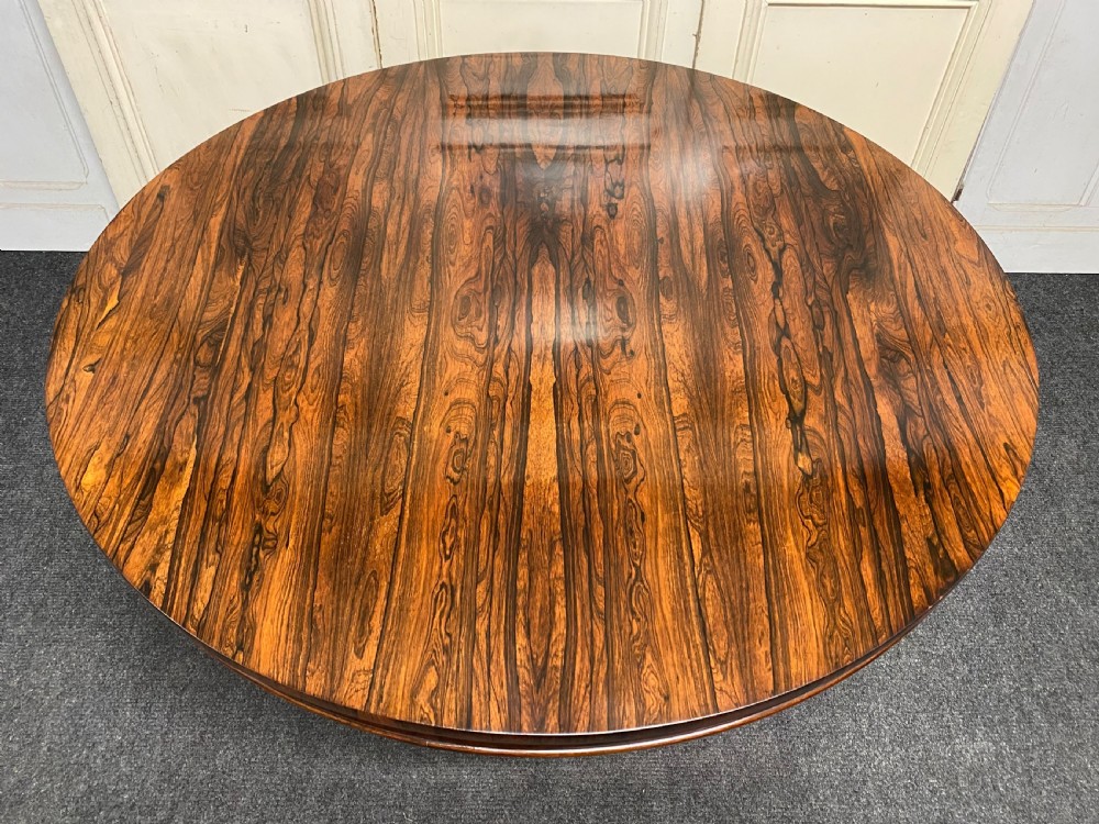 Fine Rosewood William IV Loo Table View III