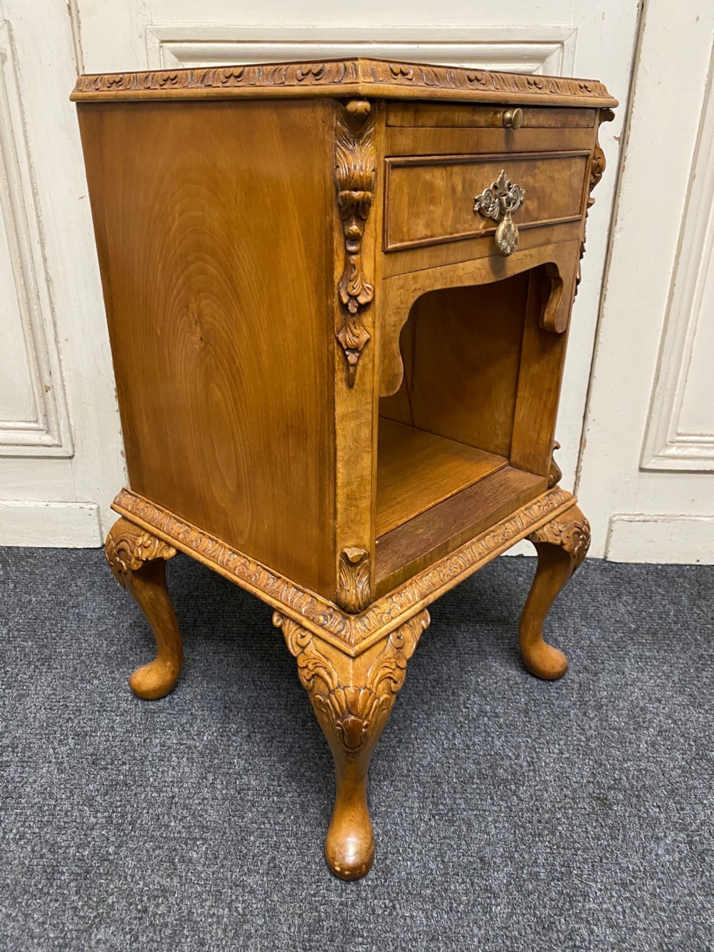 Pair Burr Walnut Bedside Cabinets View XVI