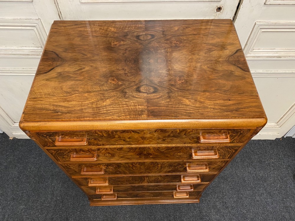 Burr Walnut Art Deco Chest of Drawers  View XIII