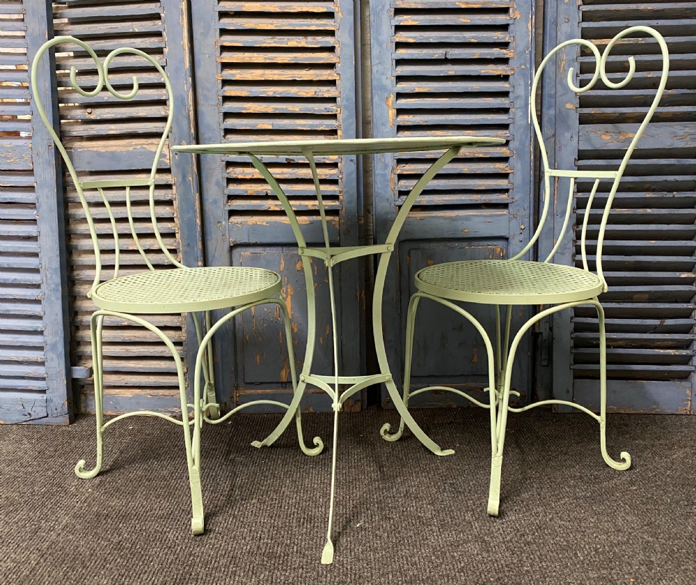 French Bistro Set