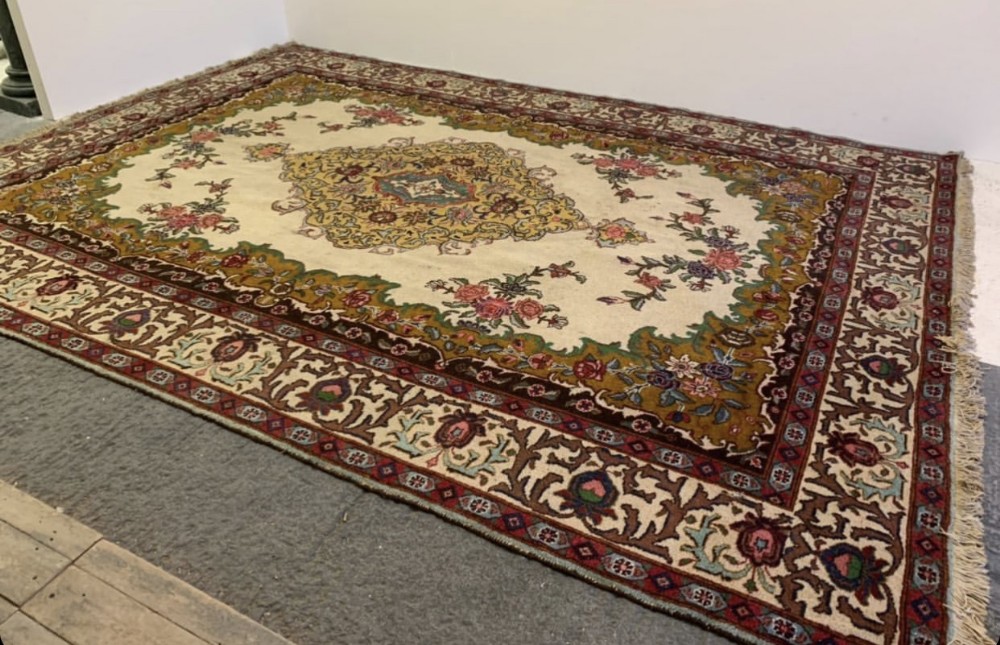 Huge Country House Indian Carpet