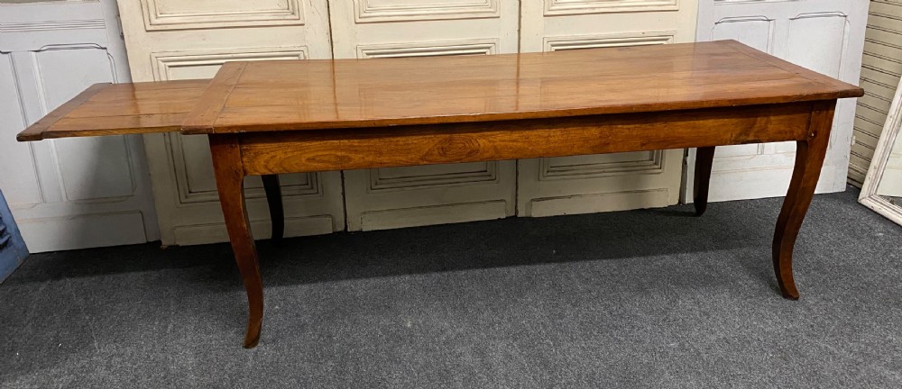 Very Fine French 18th Century Cherry Table View XXVI