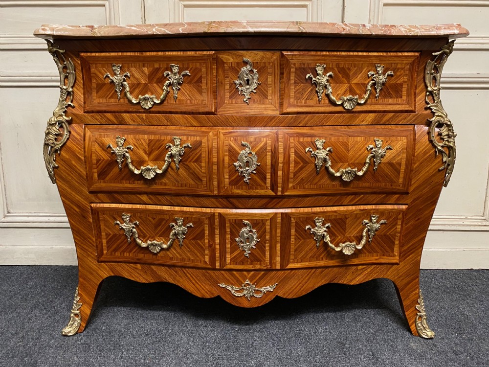 Very Fine French Bombe Commode Chest View XI