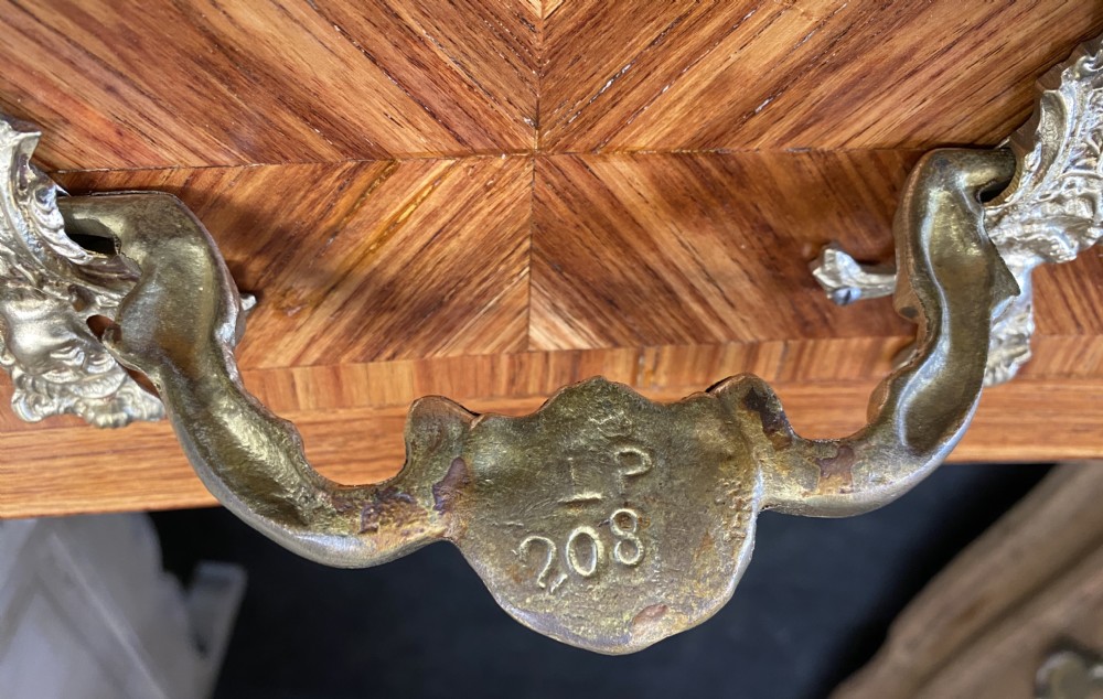 Very Fine French Bombe Commode Chest View XXIV