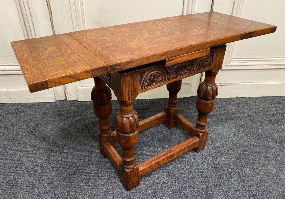 Quality Oak Coffee Table with Flaps View II