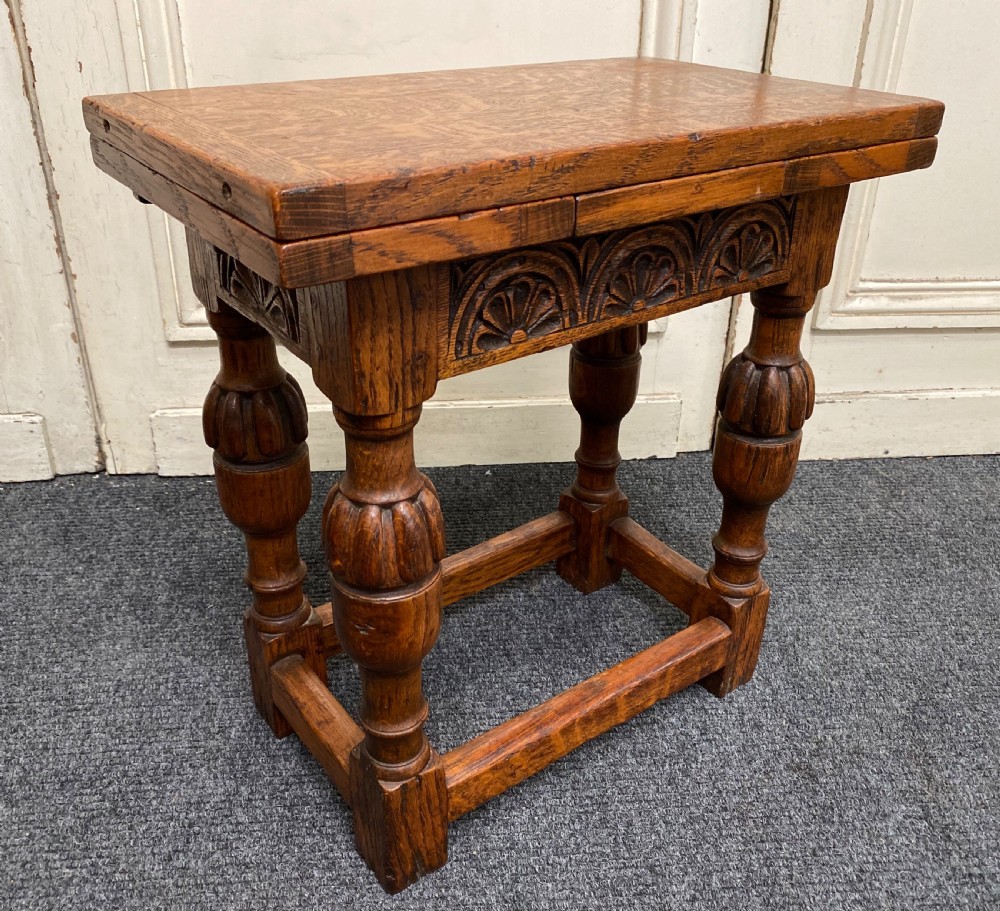 Quality Oak Coffee Table with Flaps View X