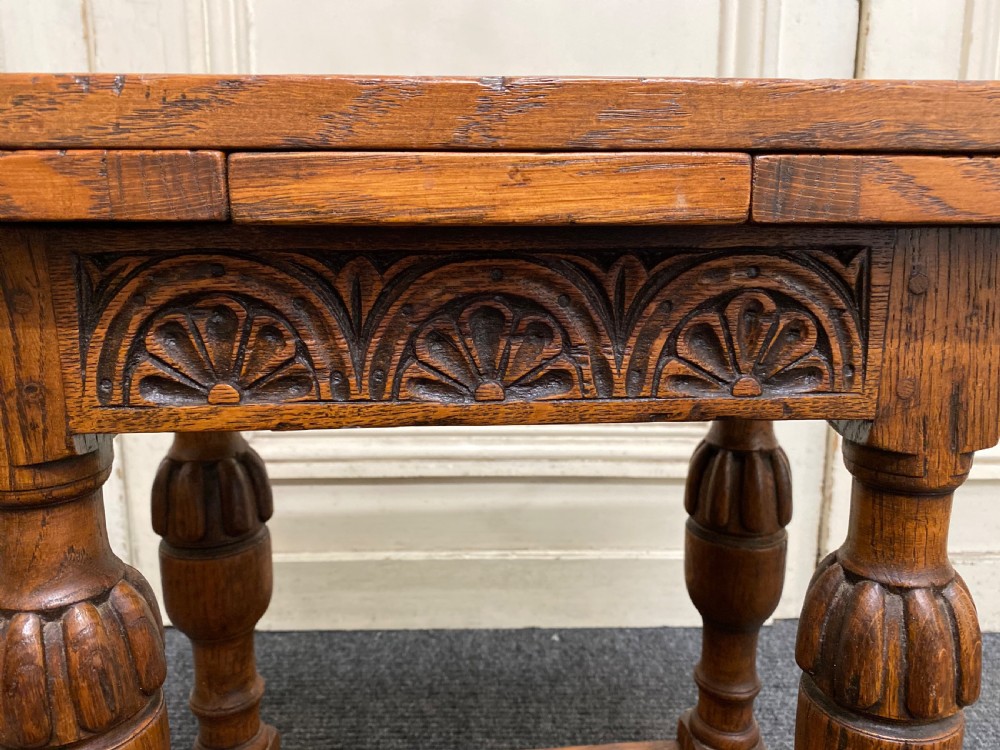 Quality Oak Coffee Table with Flaps View XII