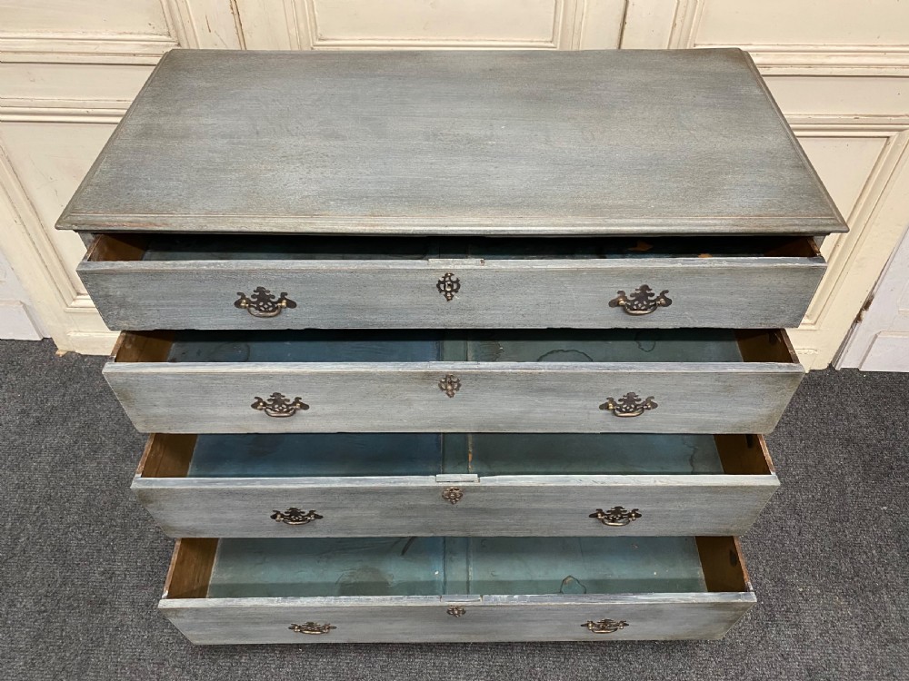 Georgian Oak Chest of Drawers View VIII