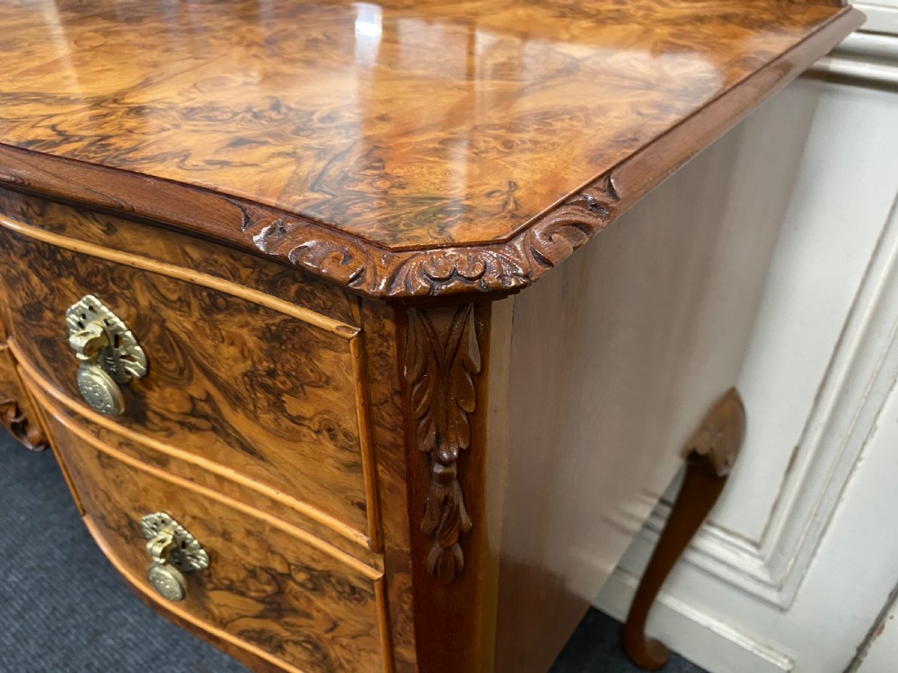 Burr Walnut Dressing Table View XII