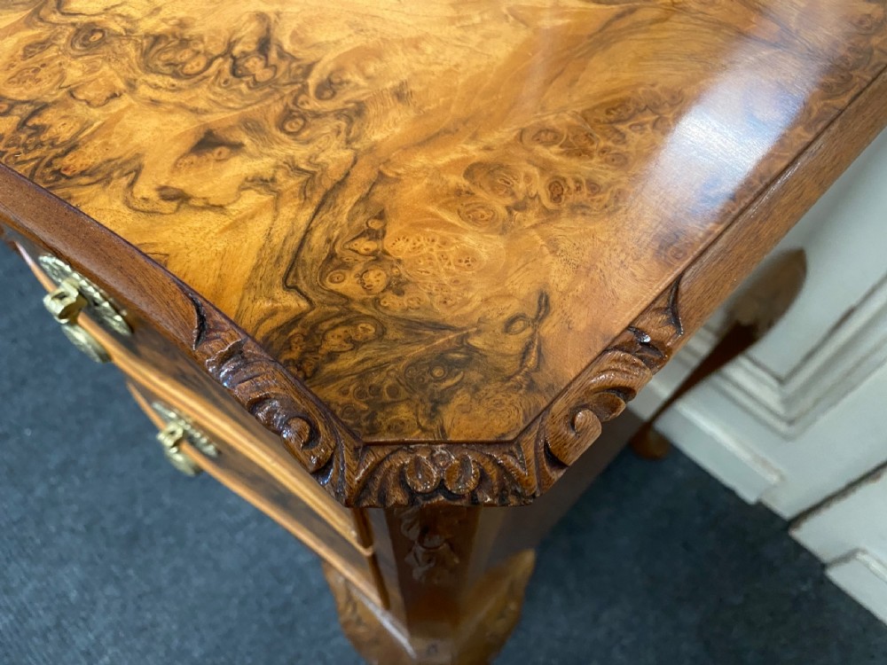 Burr Walnut Dressing Table View XIII