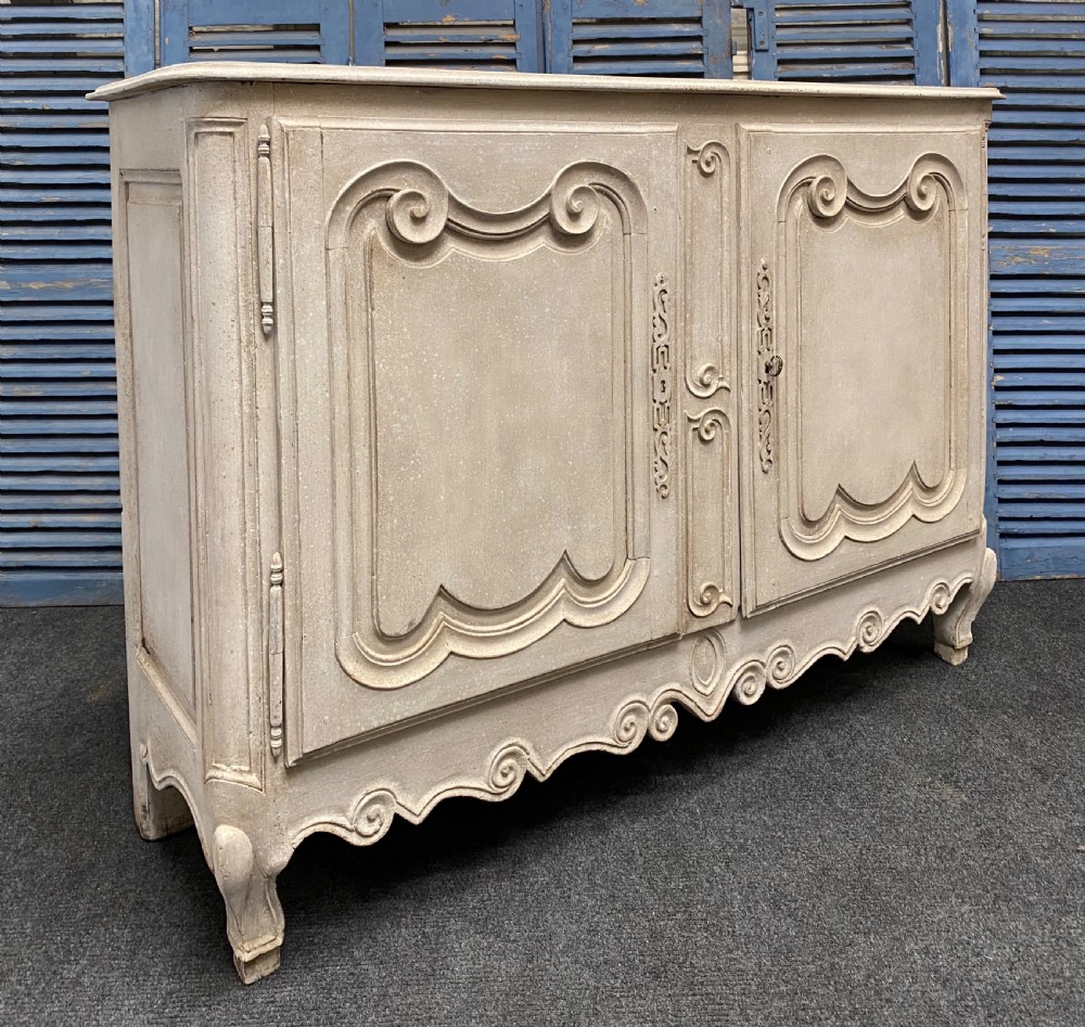 French 18th Century Buffet View XV