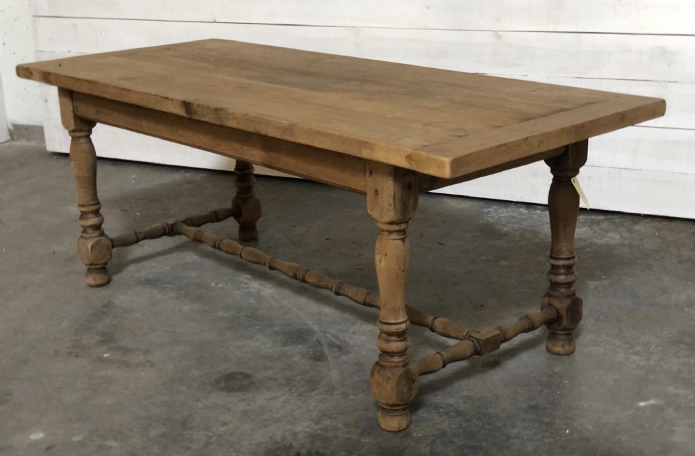 Oak Farmhouse Dining Table 