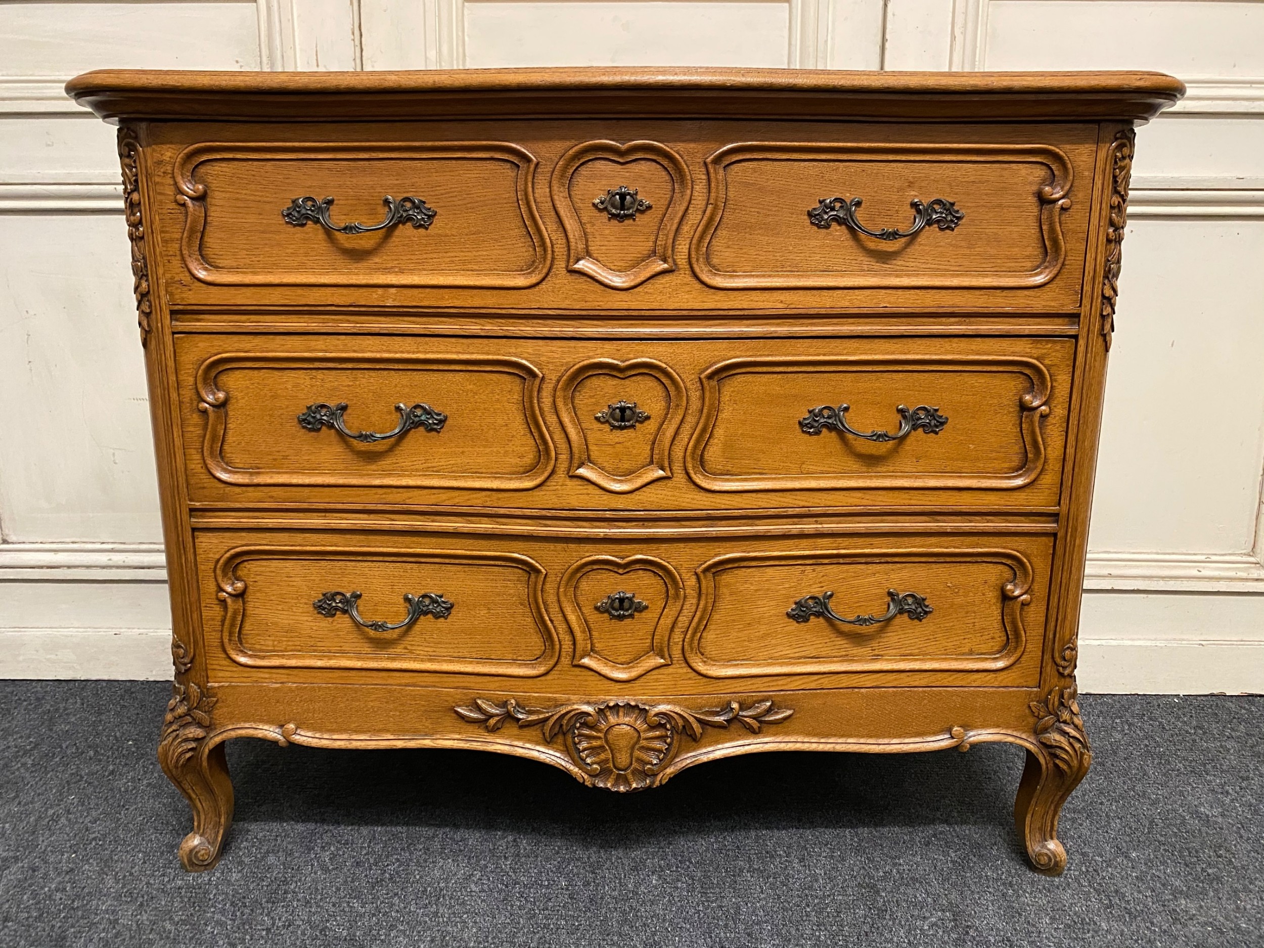 Super Quality French Chest of Drawers