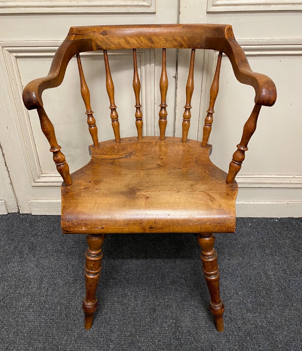 Country Arm Chair View IV